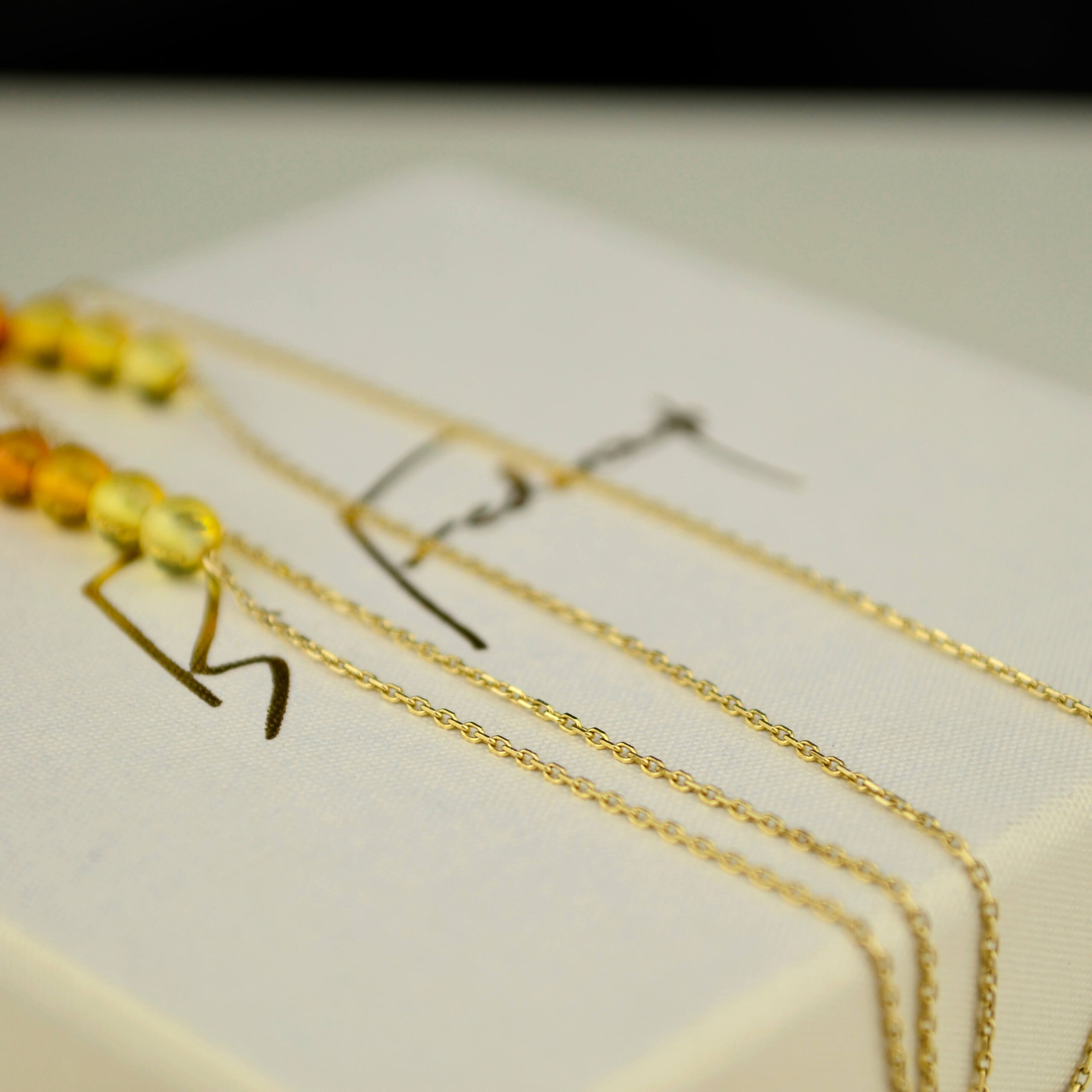 Złoty naszyjnik z bursztynem pr. 585 Rainbow - obrazek 2