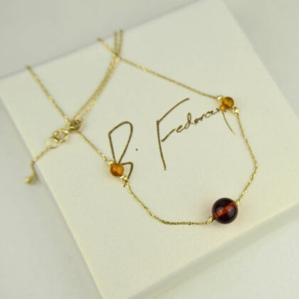 Złoty naszyjnik z koniakowym bursztynem pr. 585